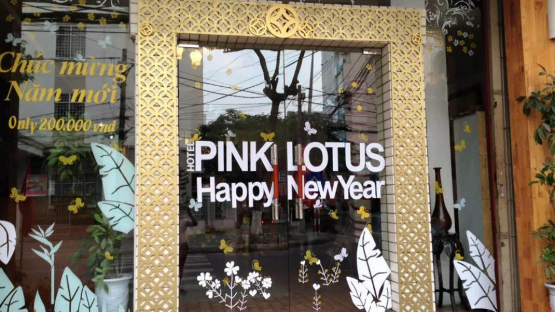 Pink Lotus Hotel Danang 2*, Đà Nẵng Vietnam